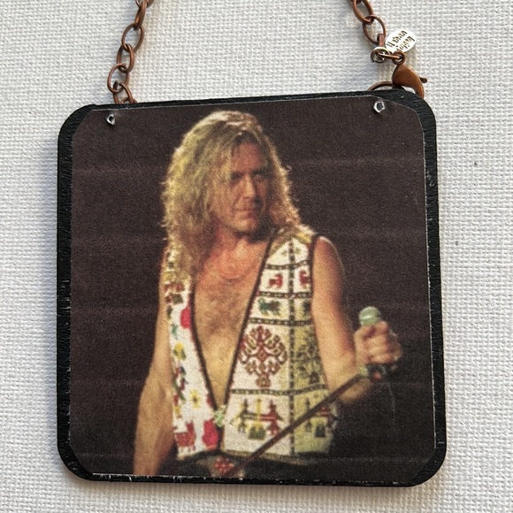 Robert Plant Ornament - Picture 3 of 3